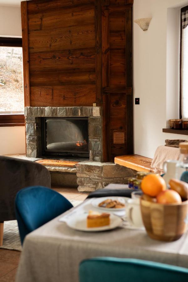 Green Mountain Lodge Oulx Extérieur photo